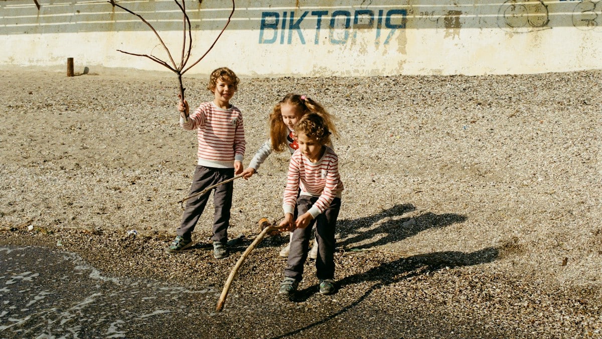 life near black sea filmed on Nikon f801, Kodak Gold Odesa, Ukraine
